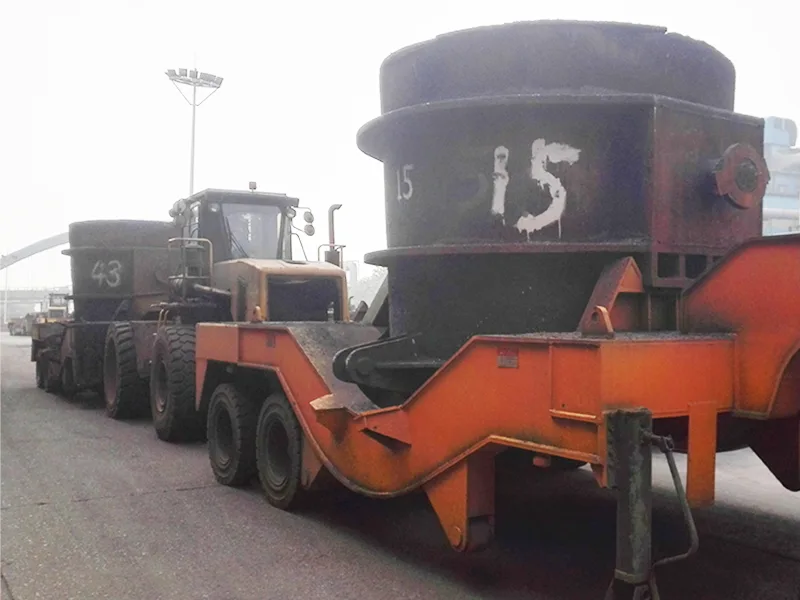 Vozilo za lonec iz staljenega železa